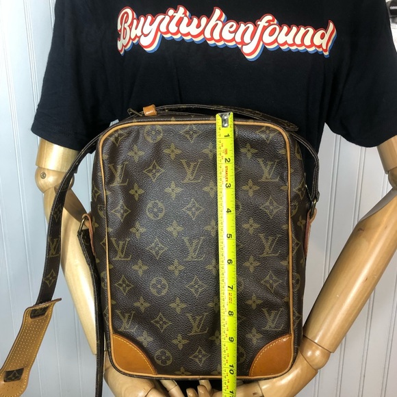 LOUIS VUITTON DANUBE MM Monogram Adjustable Crossbody Shoulder Bag LV DUST BAG - Picture 15 of 17